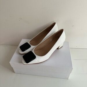 Classic White leather Maryam Nassir Zadeh Pumps